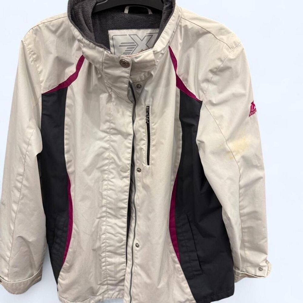 ZeroXposur - L - White Womans Jacket, Well Loved